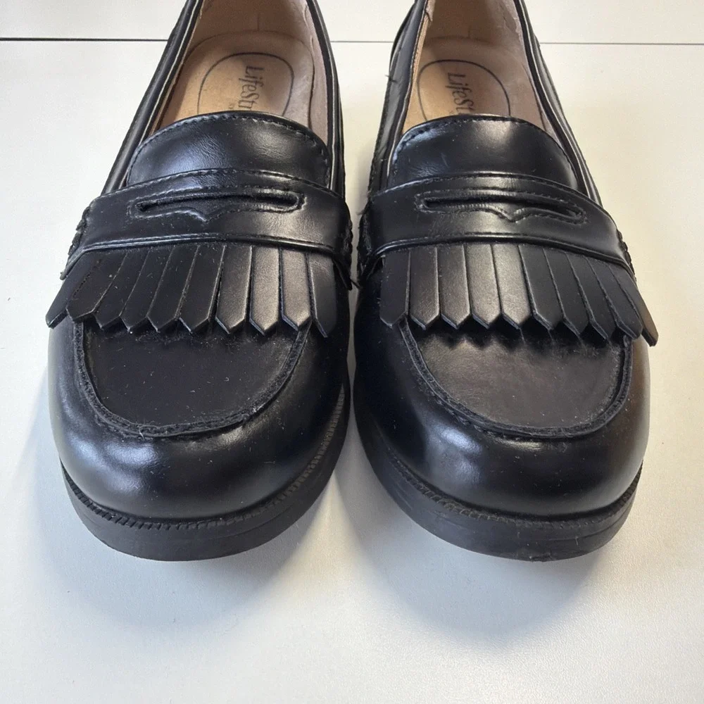 Life Stride Women's Santana Black Faux Leather Loafers Size 7.5 Medium